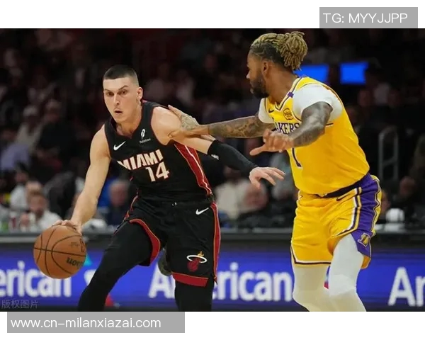 热火狂胜36分全队11人上场均有得分8人双位数表现展现强大实力 热火狂胜36分全队11人上场均有得分8人双位数表现展现强大实力