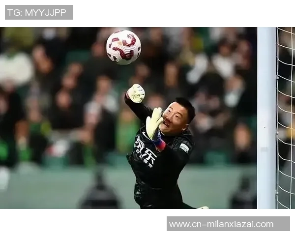 北京国安出征天津备战热身赛即将打响期待精彩对决 北京国安出征天津备战热身赛即将打响期待精彩对决